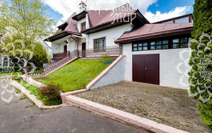 Дом 402м², 3-этажный, участок 50 сот.