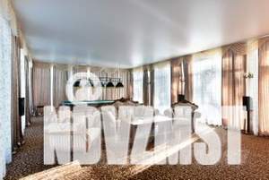 Дом 1500м², 2-этажный, участок 100 сот.