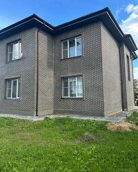 Дом 365м², 3-этажный, участок 8 сот.