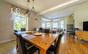 Дом 406м², 2-этажный, участок 35 сот.