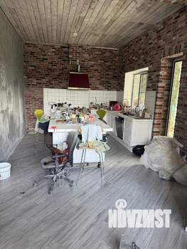 Коттедж 230м², 2-этажный, участок 6 сот.