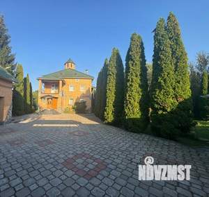 Дом 500м², 3-этажный, участок 20 сот.