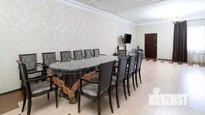 Дом 300м², 3-этажный, участок 7 сот.