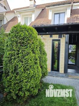 Таунхаус 160м², 3-этажный, участок 3 сот.