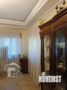 Коттедж 699м², 3-этажный, участок 29 сот.