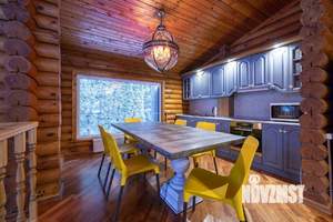 Дом 219м², 2-этажный, участок 30 сот.