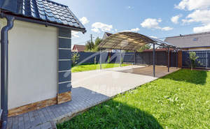 Дом 184м², 2-этажный, участок 6 сот.