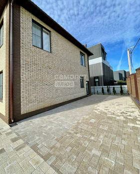 Дом 240м², 2-этажный, участок 9 сот.