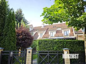 Таунхаус 160м², 3-этажный, участок 3 сот.