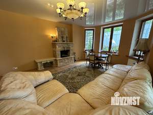 Коттедж 366м², 2-этажный, участок 43 сот.