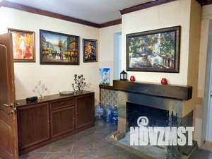 Коттедж 240м², 2-этажный, участок 6 сот.