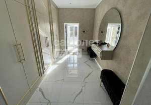 Дом 240м², 2-этажный, участок 9 сот.