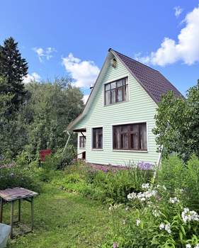 Дом 40м², 2-этажный, участок 10 сот.