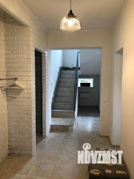 Дом 215м², 2-этажный, участок 6 сот.