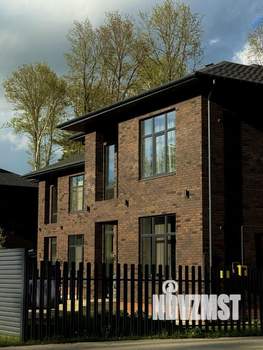 Дом 180м², 2-этажный, участок 7 сот.