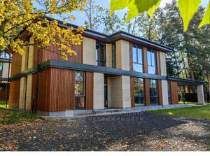 Дом 327м², 2-этажный, участок 16 сот.