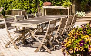 Дом 596м², 2-этажный, участок 200 сот.