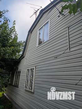 Дом 60м², 2-этажный, участок 6 сот.