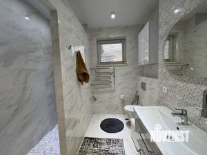 Коттедж 320м², 3-этажный, участок 15 сот.