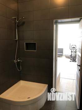 Дом 215м², 2-этажный, участок 6 сот.