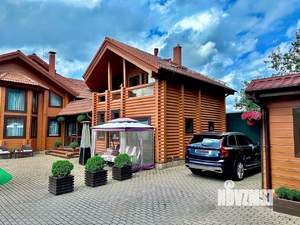 Дом 400м², 2-этажный, участок 8 сот.