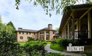 Коттедж 800м², 2-этажный, участок 64 сот.