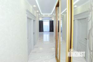 Дом 268м², 3-этажный, участок 6 сот.