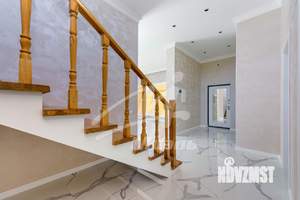 Дом 184м², 2-этажный, участок 6 сот.