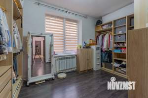 Дом 240м², 2-этажный, участок 6 сот.