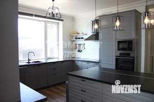 Дом 237м², 2-этажный, участок 7 сот.