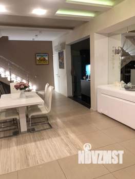 Таунхаус 183м², 3-этажный, участок 2 сот.