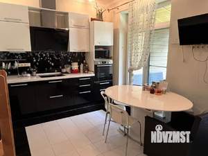 Таунхаус 130м², 3-этажный, участок 1 сот.