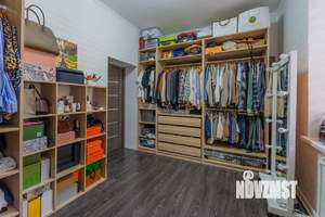 Дом 240м², 2-этажный, участок 6 сот.