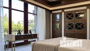 Коттедж 900м², 4-этажный, участок 40 сот.