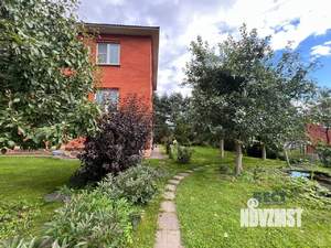 Дом 301м², 2-этажный, участок 14 сот.