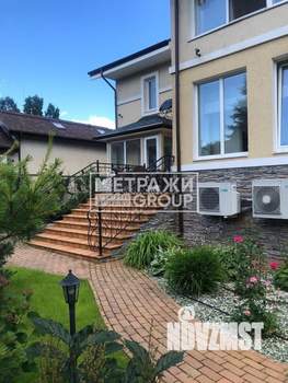 Дом 487м², 4-этажный, участок 12 сот.