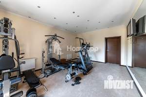 Дом 525м², 3-этажный, участок 9 сот.