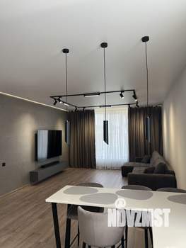 Коттедж 200м², 2-этажный, участок 6 сот.