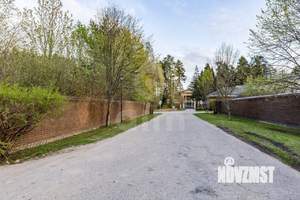 Коттедж 745м², 2-этажный, участок 54 сот.