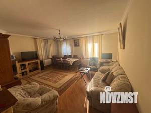 Дом 500м², 3-этажный, участок 20 сот.