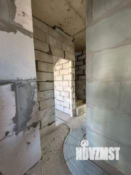 Дом 218м², 3-этажный, участок 4 сот.