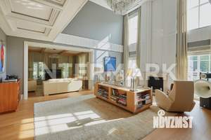 Коттедж 596м², 3-этажный, участок 200 сот.