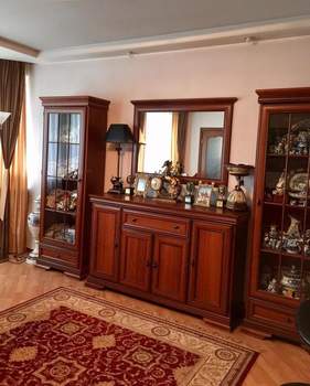 Дом 426м², 3-этажный, участок 9 сот.