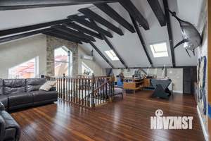 Таунхаус 300м², 3-этажный, участок 5 сот.