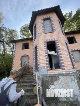 Дом 258м², 3-этажный, участок 5 сот.