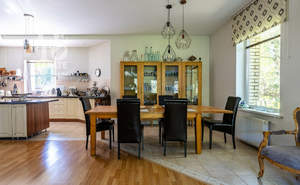 Дом 406м², 2-этажный, участок 35 сот.