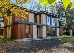 Дом 327м², 2-этажный, участок 16 сот.