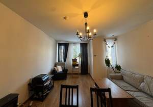 Дом 329м², 3-этажный, участок 15 сот.