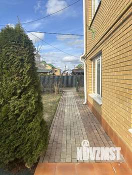 Таунхаус 284м², 3-этажный, участок 3 сот.