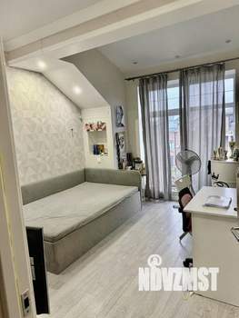 Таунхаус 180м², 3-этажный, участок 4 сот.